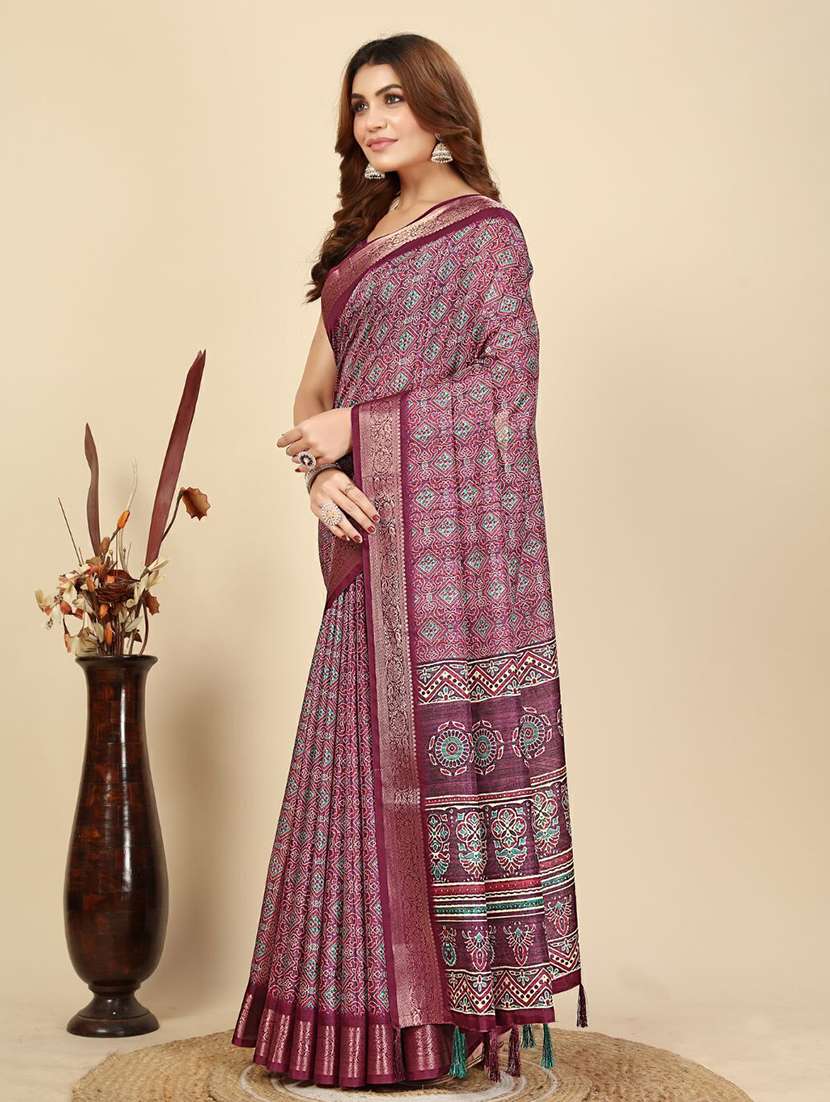 women printed casual wear saree with blouse - 22491929 -  Standard Image - 2
