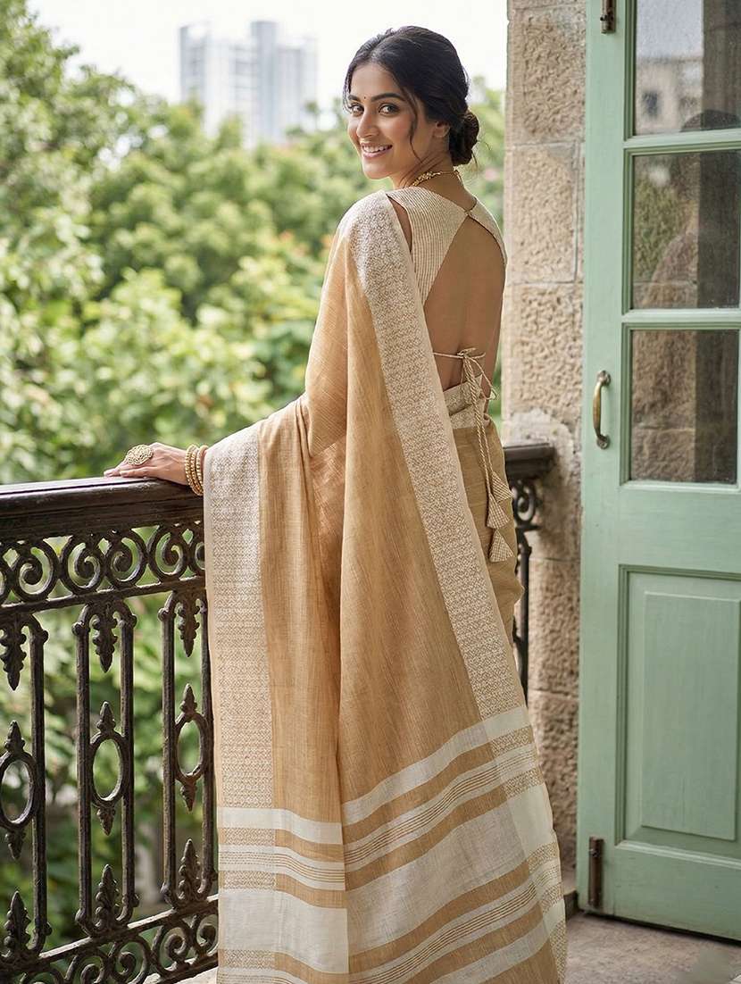 women self design handloom saree with blouse - 22495259 -  Standard Image - 2