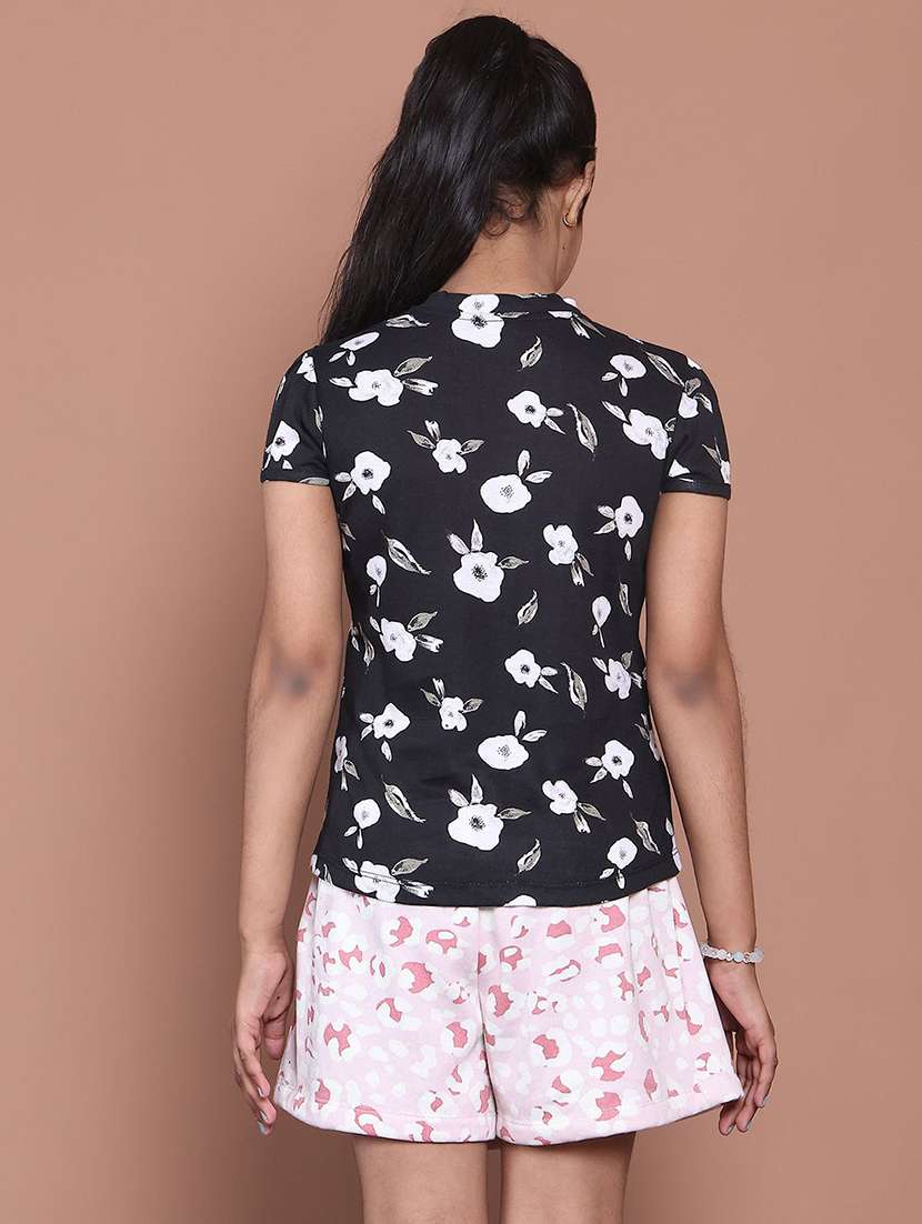 girls black cotton t-shirt - 22495307 -  Standard Image - 2
