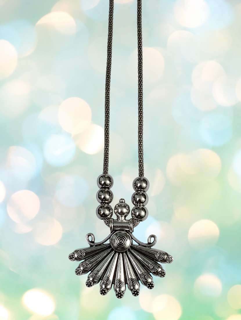 artificial oxidised silver trendy big pendant necklace chain jewellery