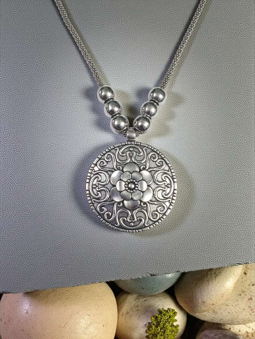 artificial oxidised silver big pendant necklace chain - 22495438 -  Standard Image - 2