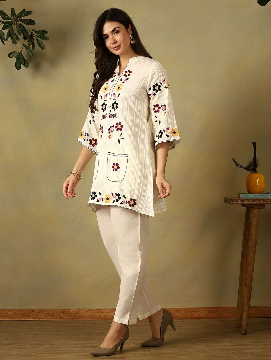 women embroidered mandarin collar co-ord set - 22495494 -  Standard Image - 2
