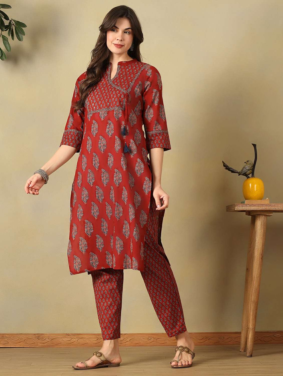 women printed three quarter sleeve kurta pant with dupatta set - 22495517 -  Standard Image - 2