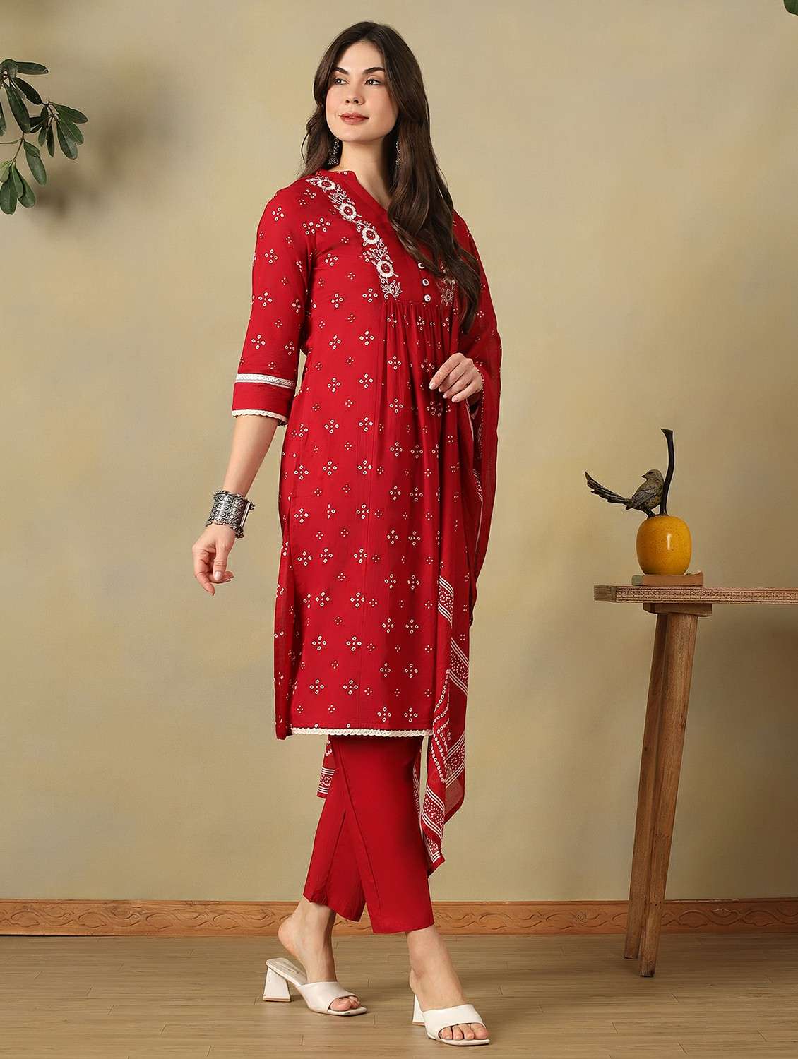 women printed three quarter sleeve kurta pant with dupatta set - 22495518 -  Standard Image - 2