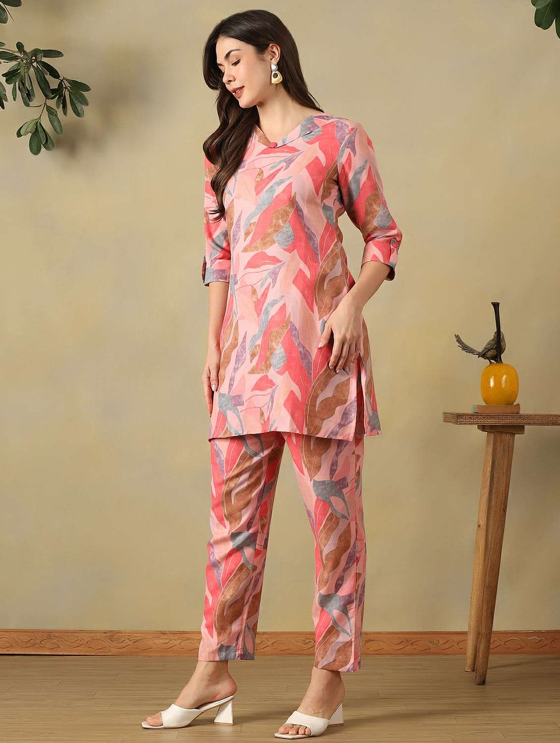 women printed three quarter sleeve ethnic co-ord set - 22495522 -  Standard Image - 2