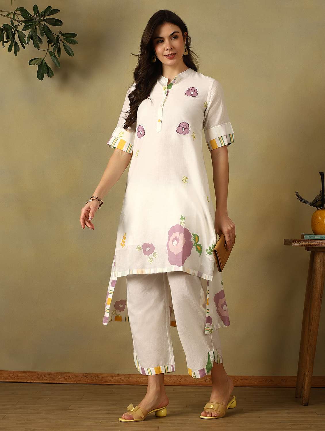 women printed three quarter sleeve kurta pant set - 22495562 -  Standard Image - 2