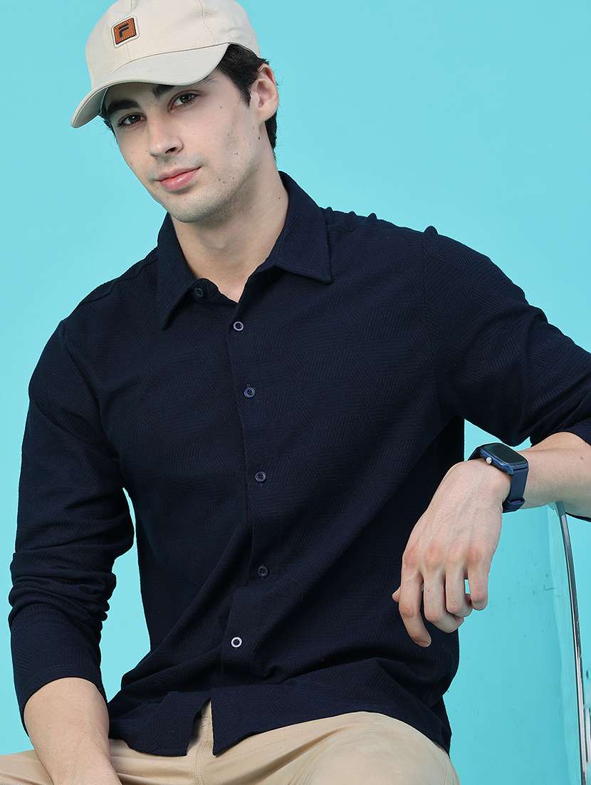 men self design short sleeve regular fit casual shirt