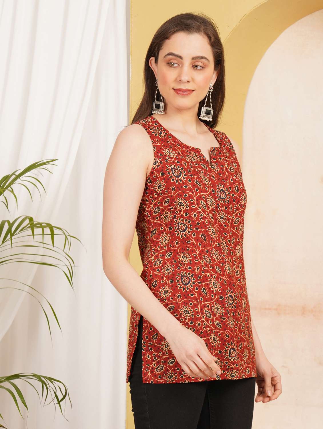 women printed notch neck straight kurti - 22498037 -  Standard Image - 2