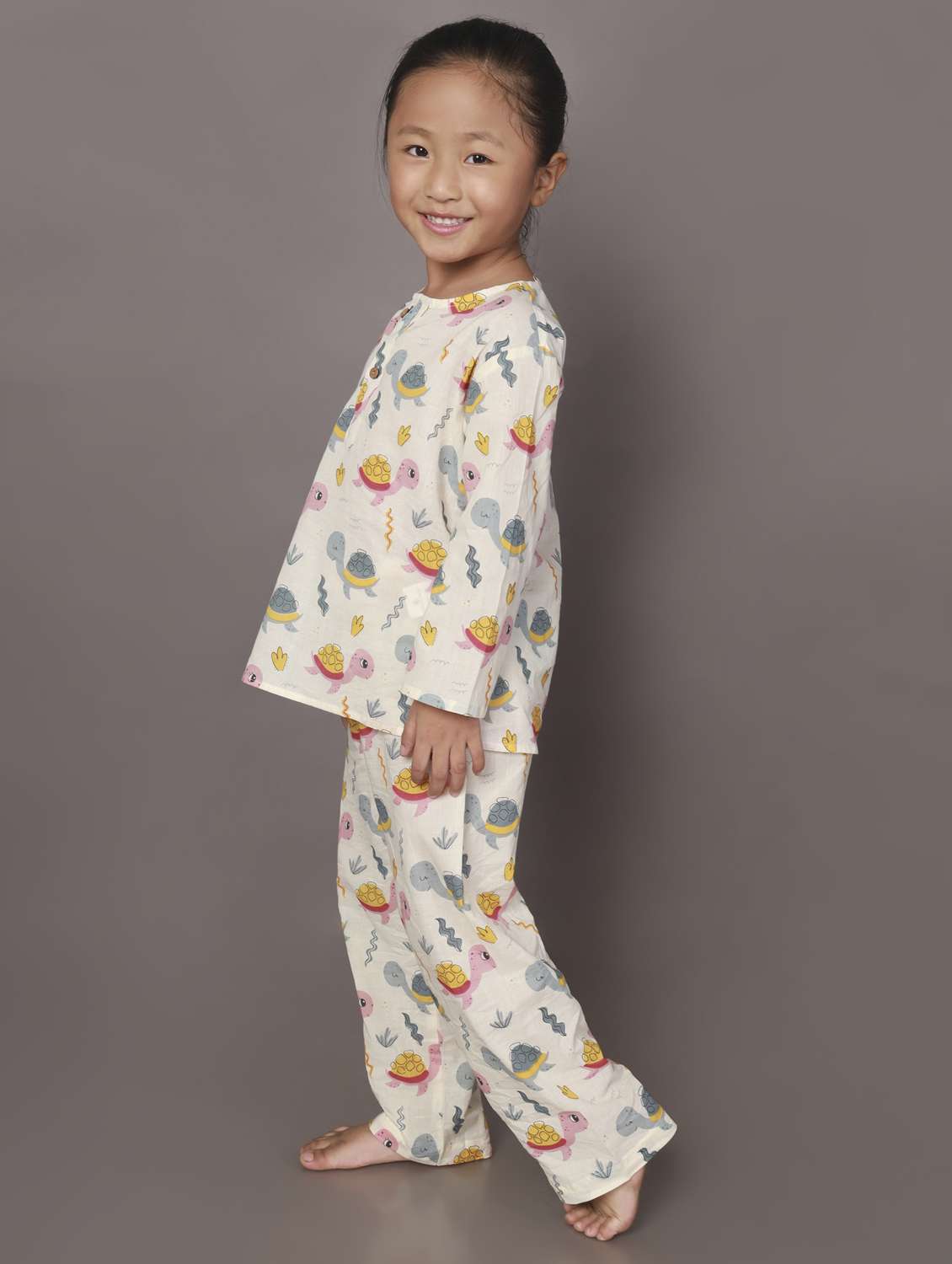 girls printed long sleeve nightwear set - 22498505 -  Standard Image - 2