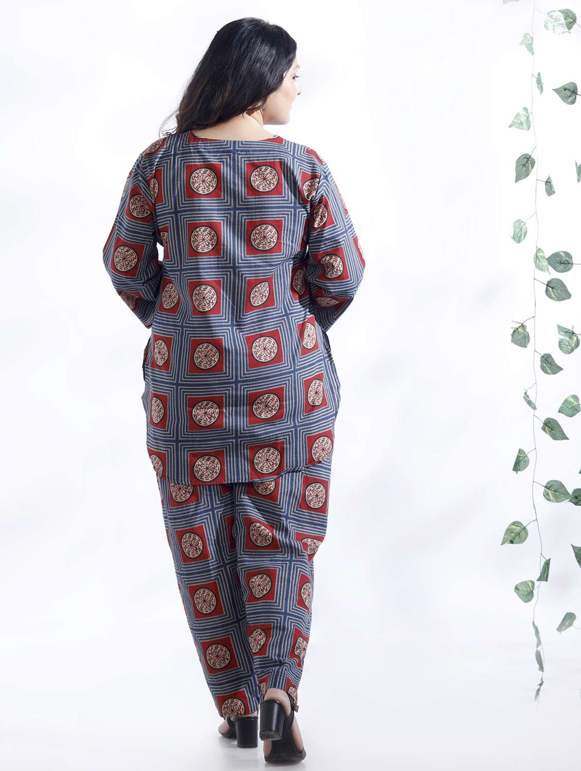 women printed three quarter sleeve nightwear set - 22498562 -  Standard Image - 2