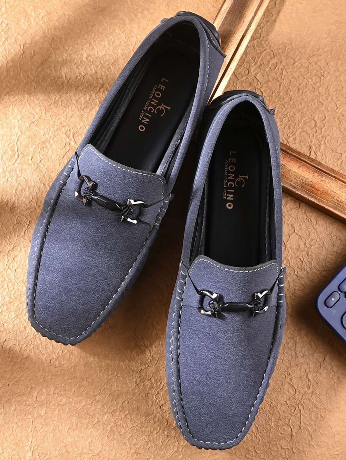 men solid slip on horsebit loafer