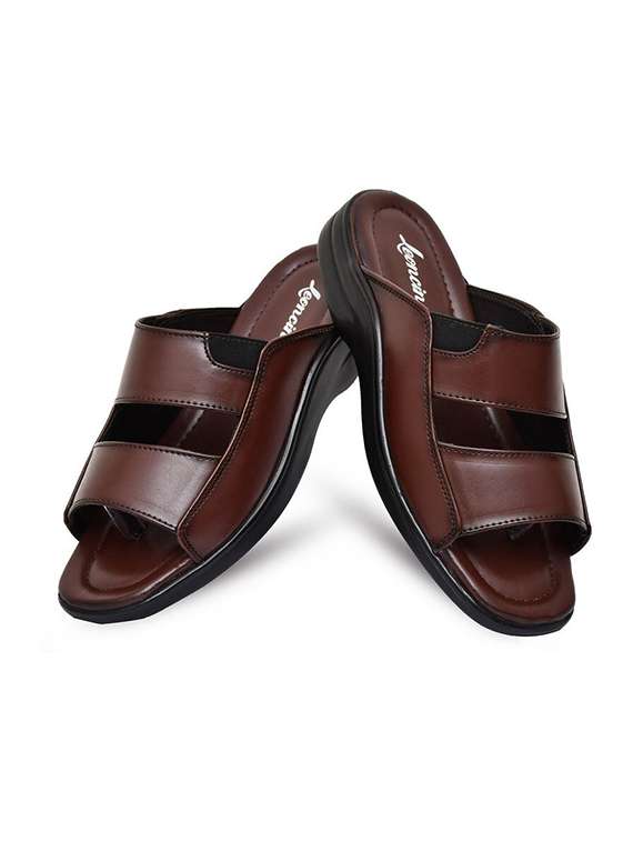 Men Solid Slip On Sandal - 22498935 -  Standard Image - 2