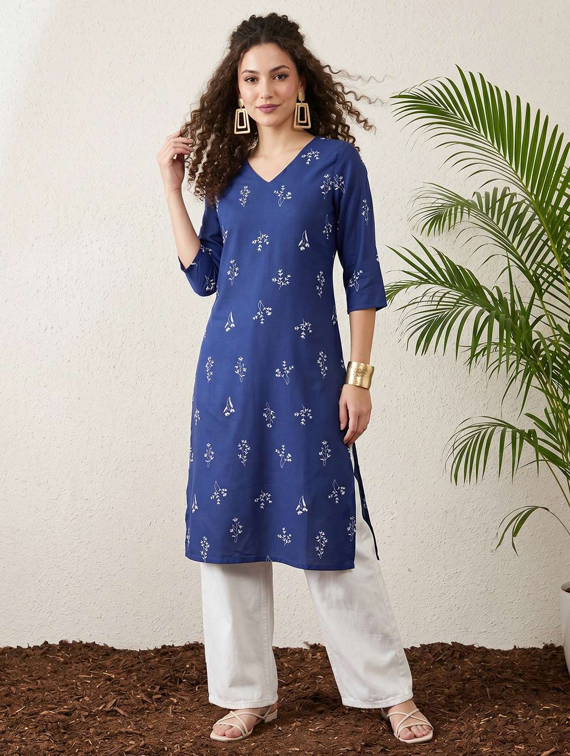 women printed three quarter sleeve straight kurta - 22499091 -  Standard Image - 2