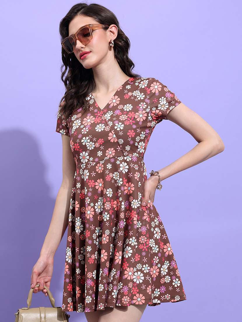women floral printed v neck fit and flare dress