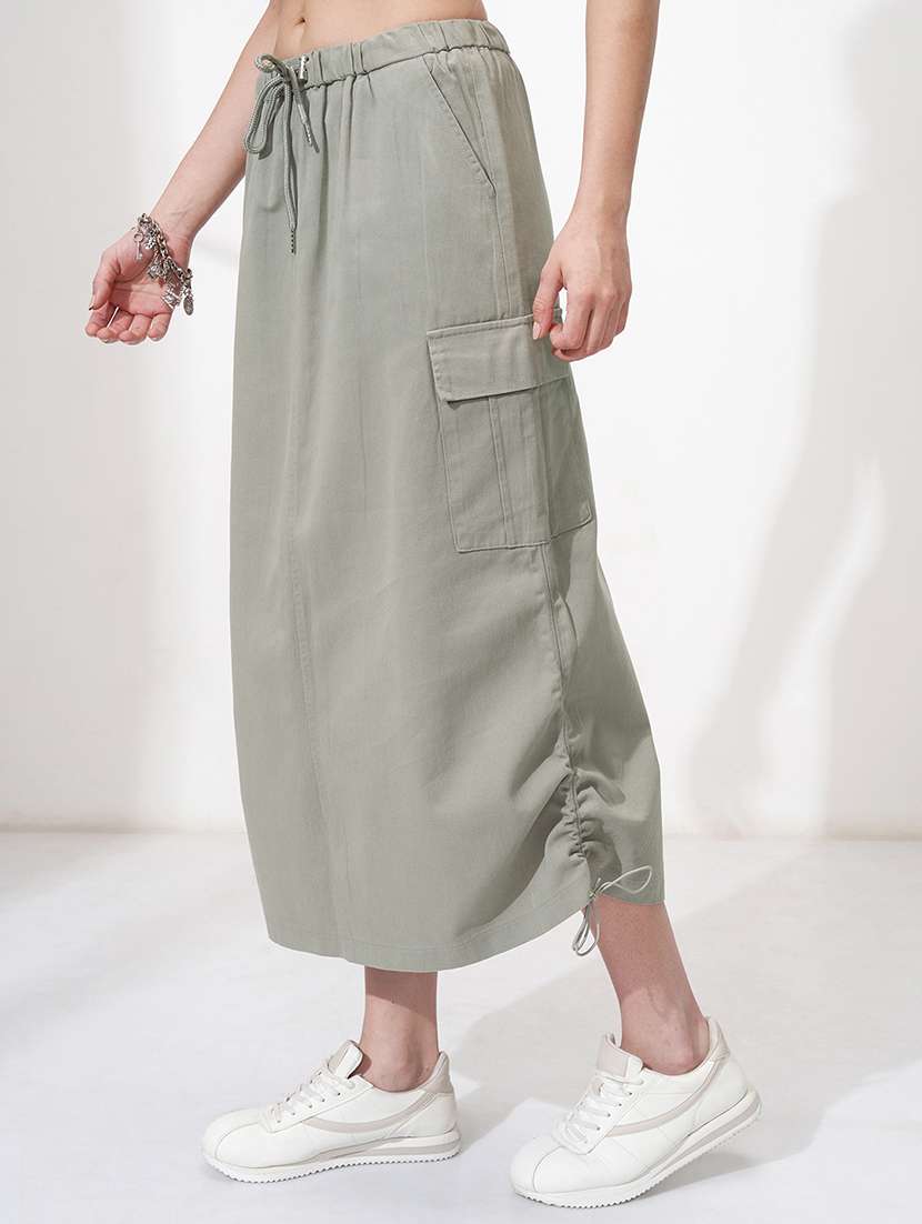women solid mid rise cargo midi skirt - 22499284 -  Standard Image - 2