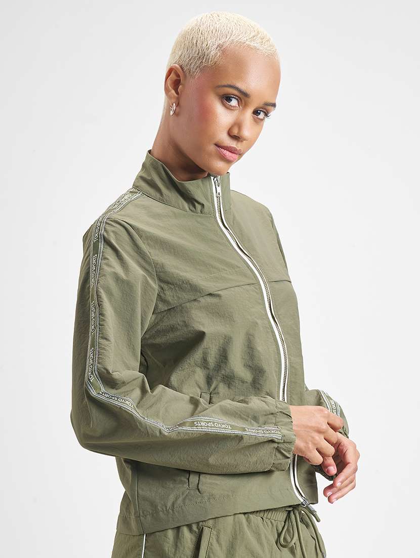 women tapered long sleeves regular jacket - 22499326 -  Standard Image - 2