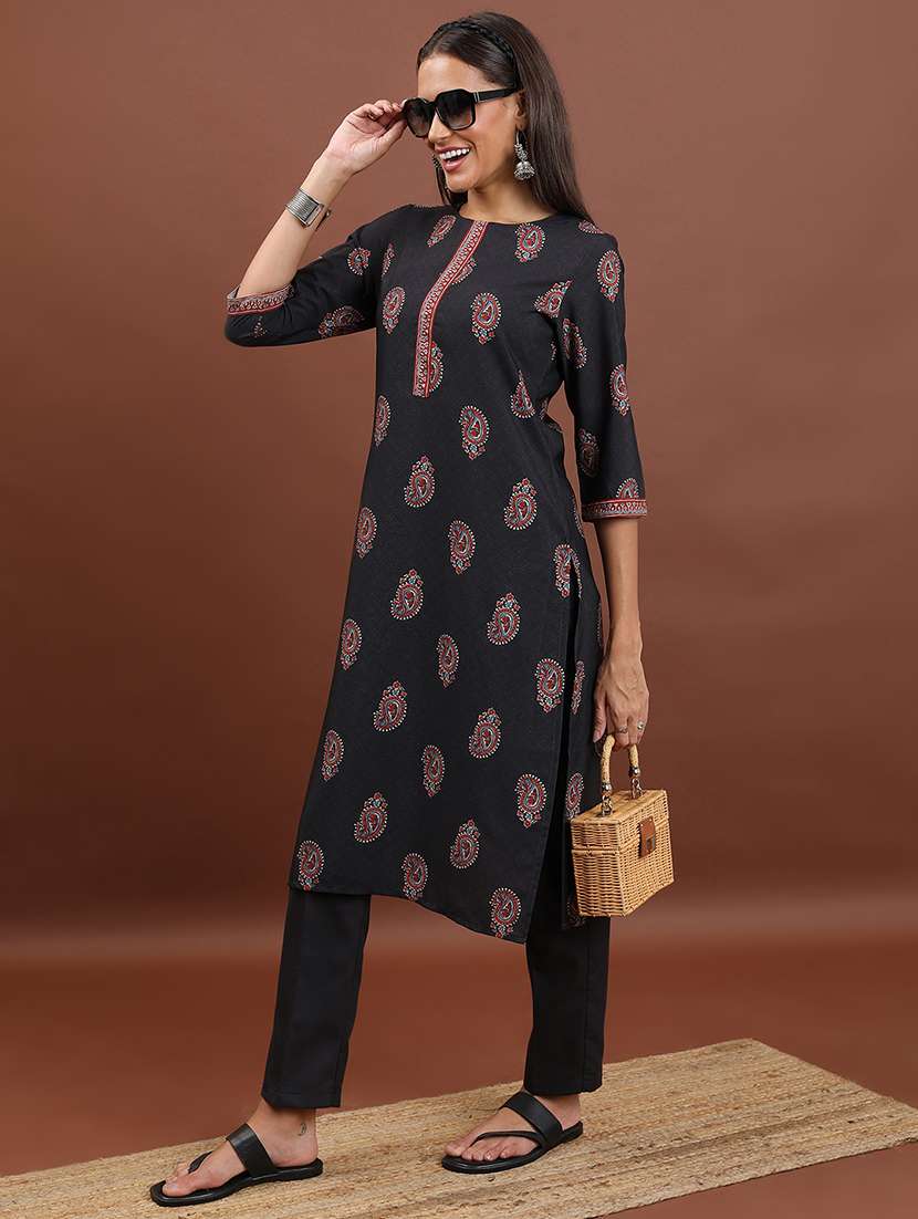women printed three quarter sleeve straight kurta - 22499531 -  Standard Image - 2
