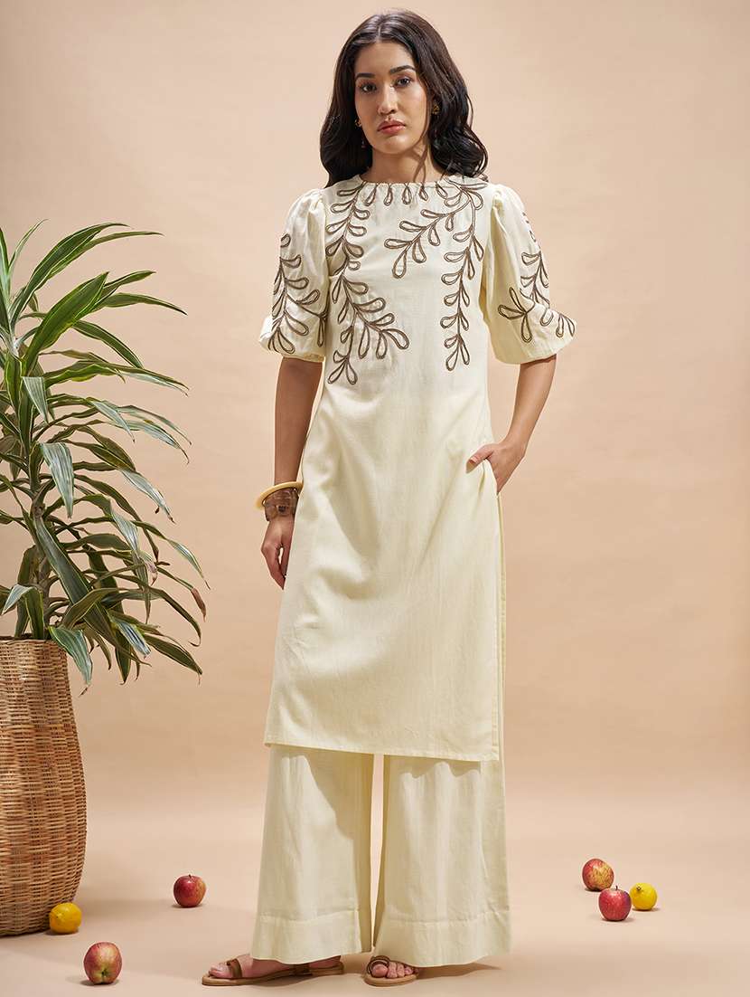 Women Embroidered Puff Sleeves Straight Kurta - 22499559 -  Standard Image - 2