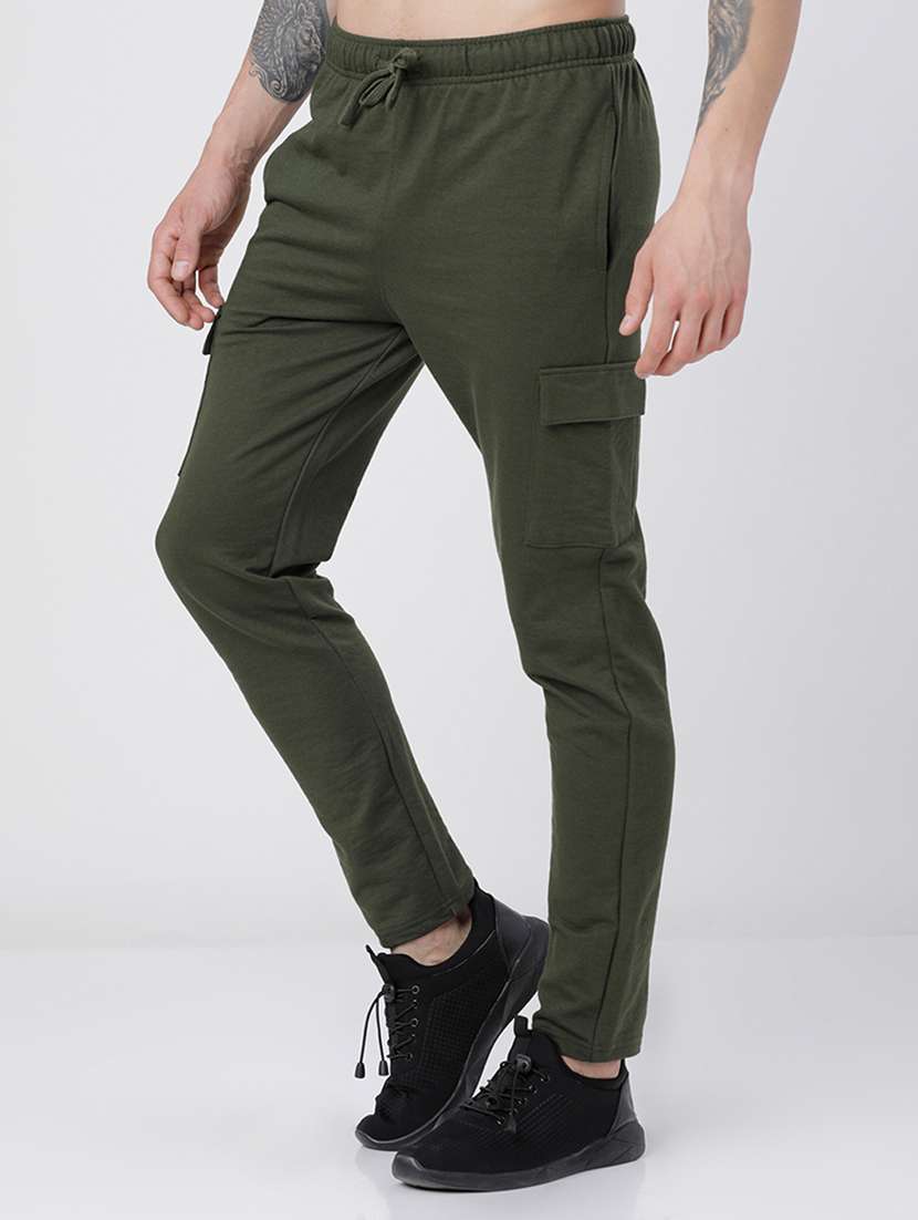 men solid mid rise regular fit cargo  - 22499632 -  Standard Image - 2