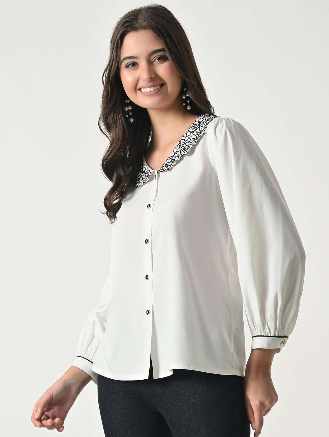 women embroidered peter pan collar shirt - 22499787 -  Standard Image - 2