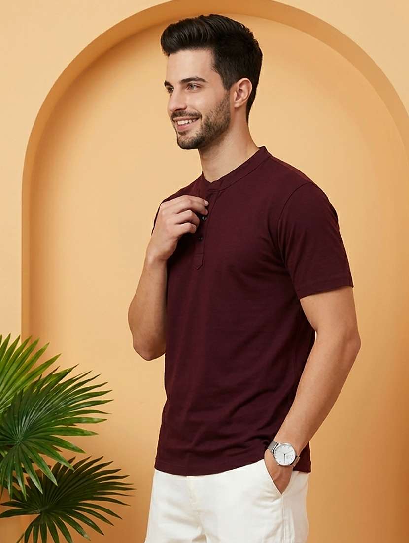 men solid short sleeve regular fit t-shirt - 22500061 -  Standard Image - 2