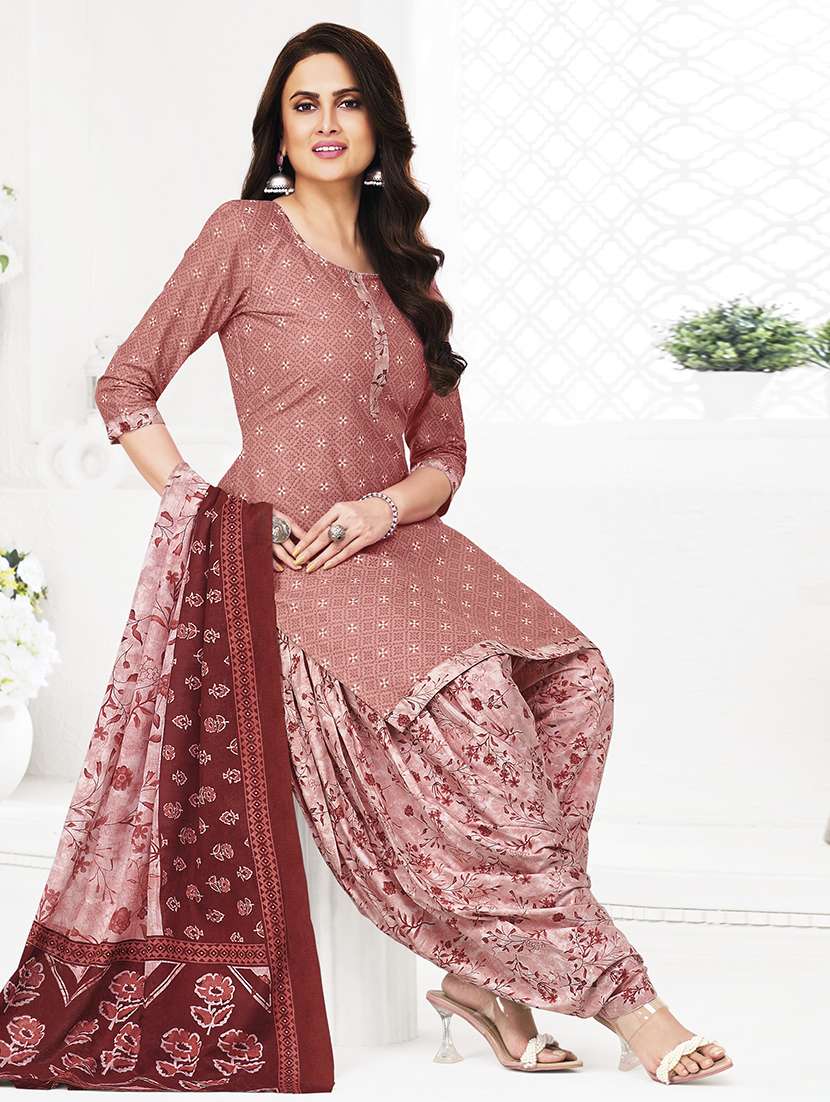 women printed three quarter sleeve kurta patiala with dupatta set - 22500091 -  Standard Image - 2