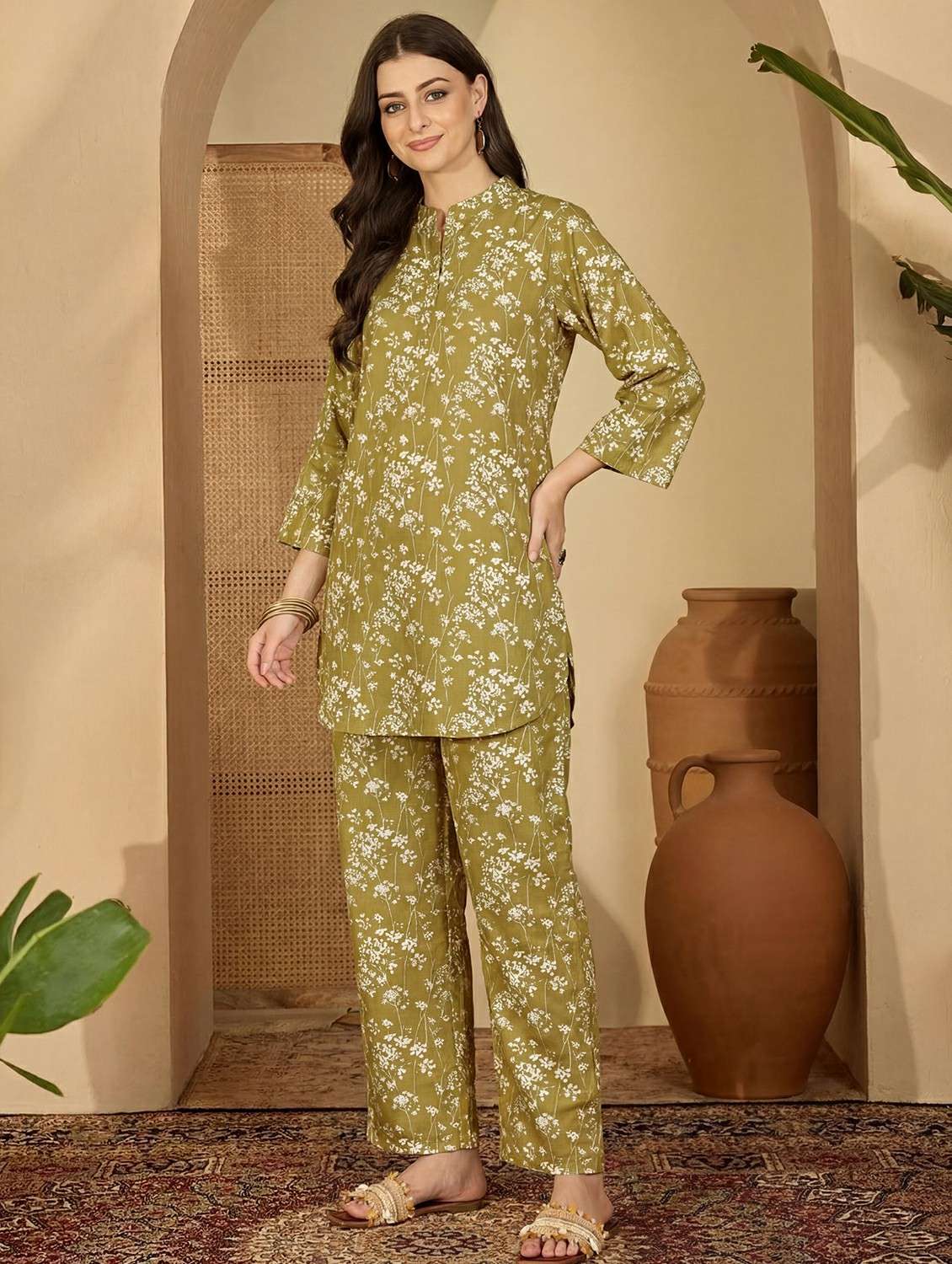 women printed three quarter sleeve ethnic co-ord set - 22500115 -  Standard Image - 2