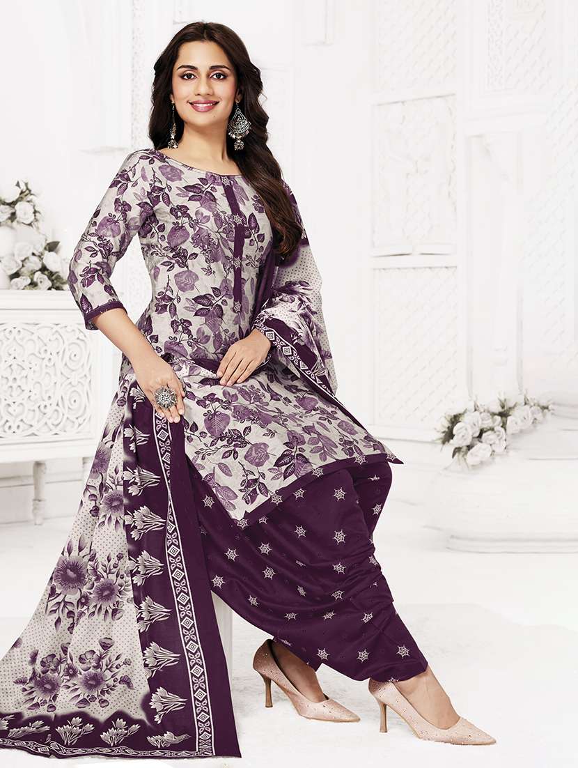 women printed three quarter sleeve kurta patiala with dupatta set - 22500162 -  Standard Image - 2