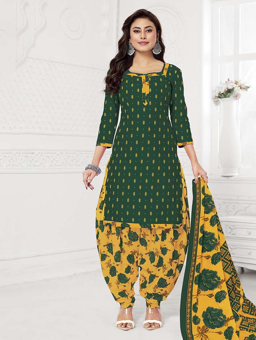 women printed three quarter sleeve kurta patiala with dupatta set