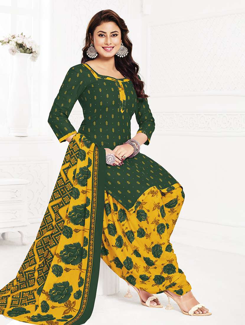 women printed three quarter sleeve kurta patiala with dupatta set - 22500163 -  Standard Image - 2