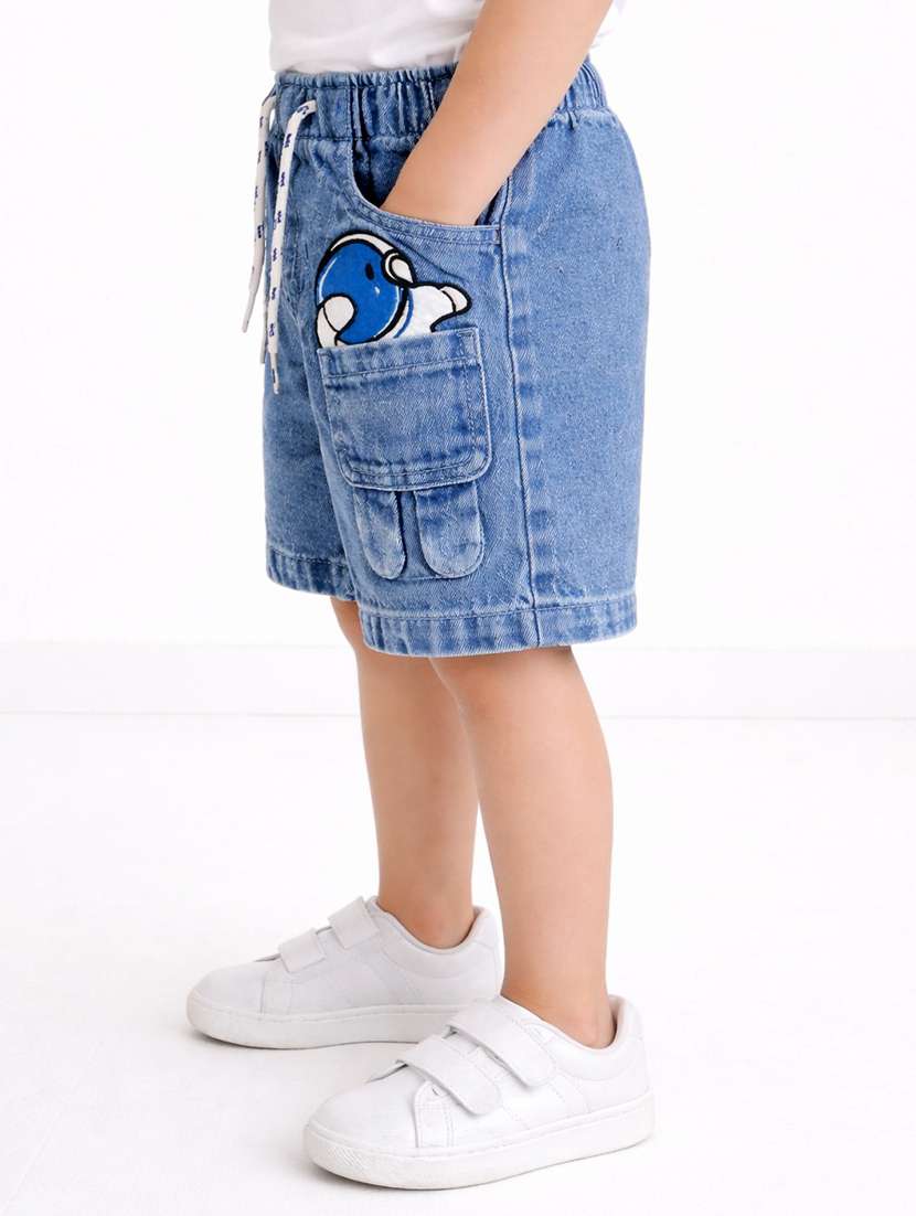 boys printed mid rise regular shorts - 22500178 -  Standard Image - 2