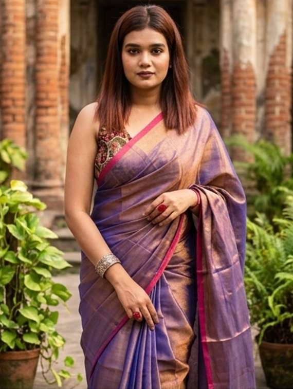 women solid handloom saree with blouse - 22500207 -  Standard Image - 2