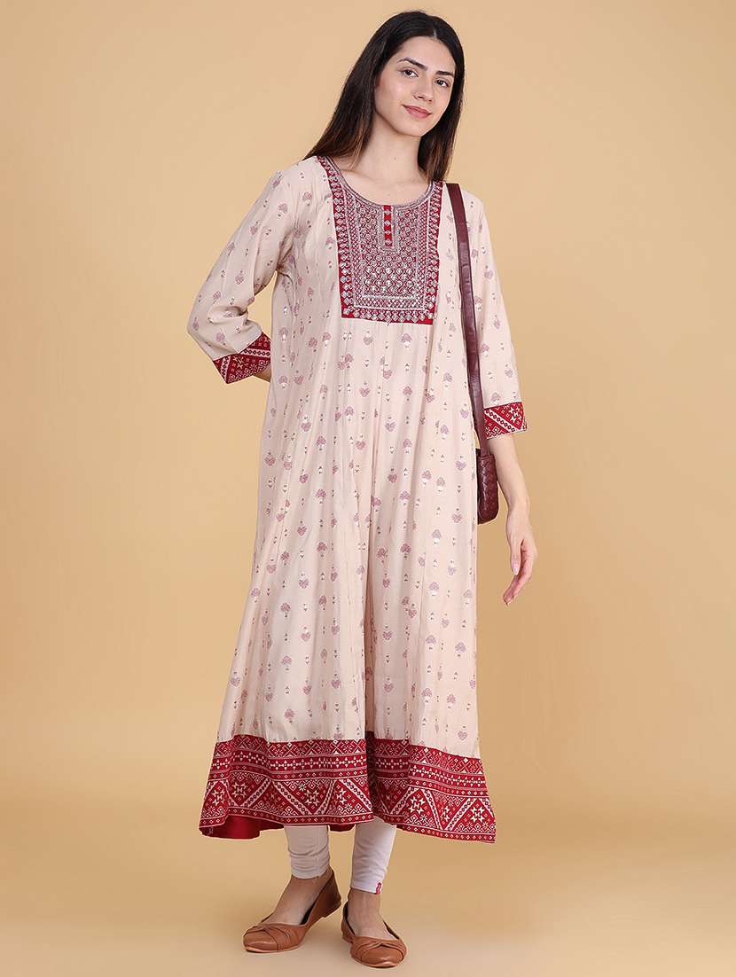 women printed three quarter sleeve anarkali kurta