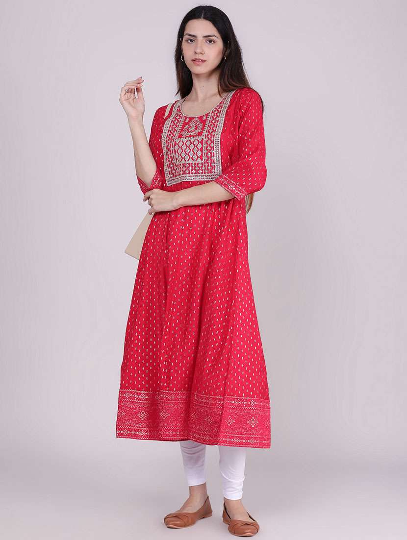 women printed three quarter sleeve anarkali kurta