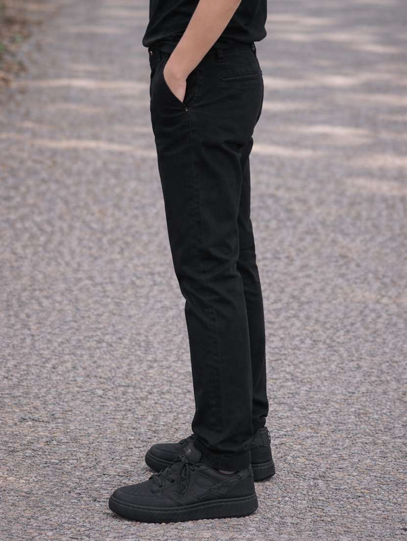 men solid mid rise slim fit trouser - 22501759 -  Standard Image - 2