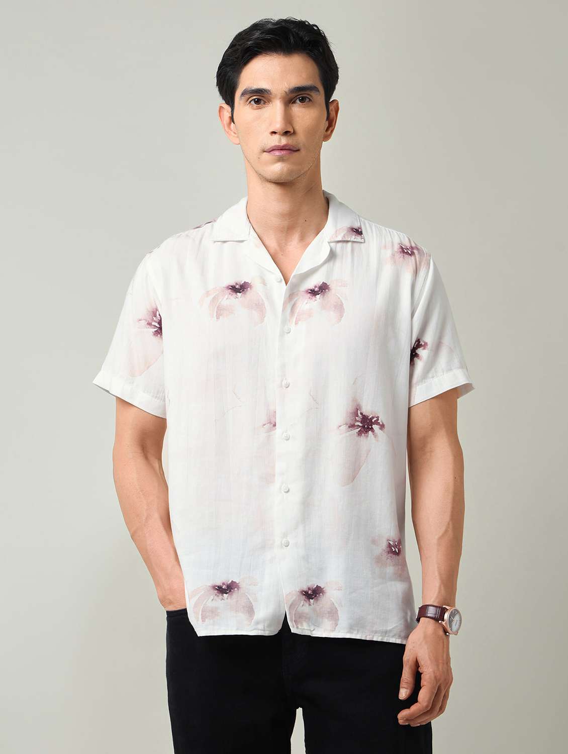 men printed short sleeve regular fit casual shirt