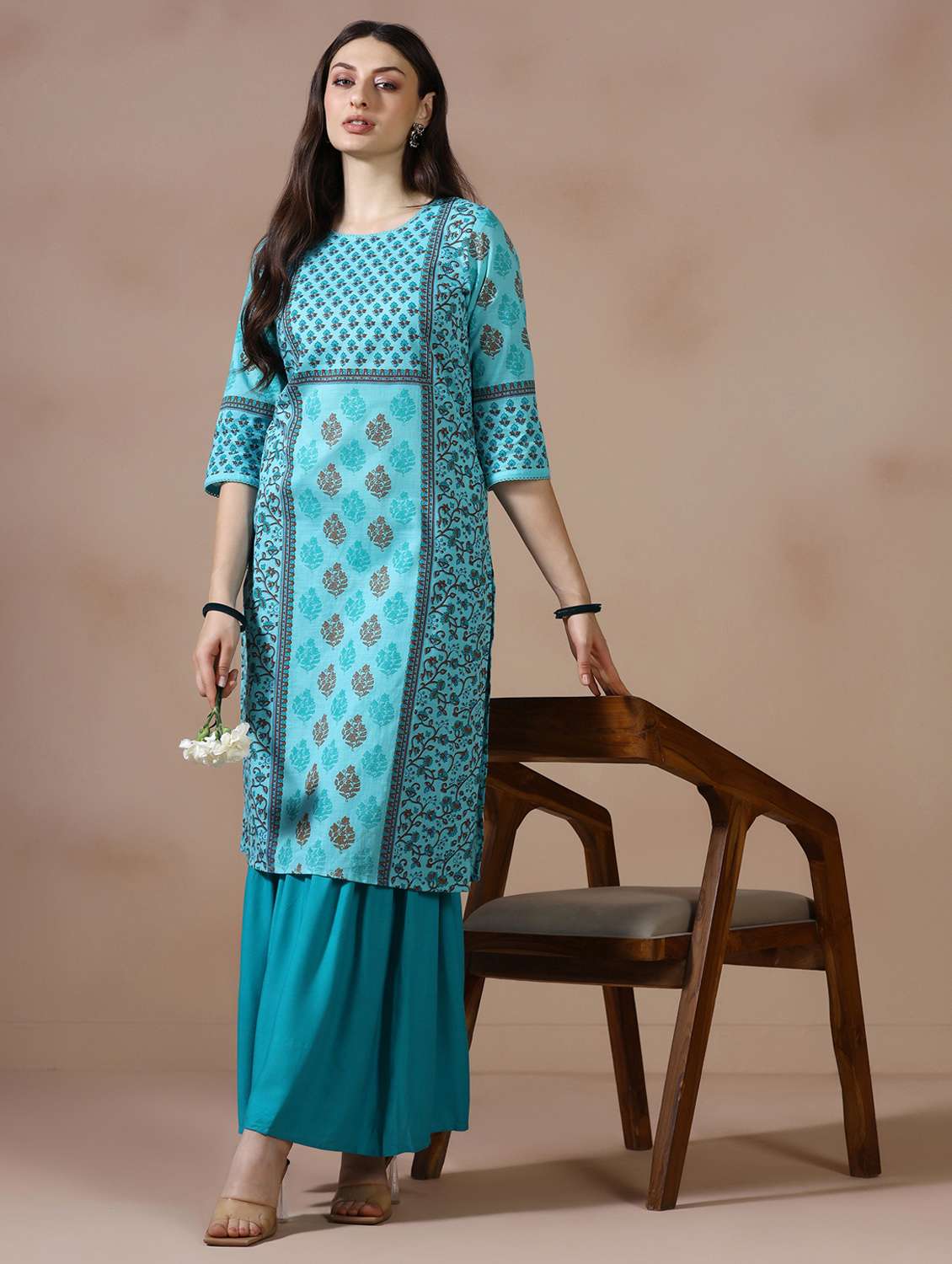 women printed three quarter sleeve straight kurta