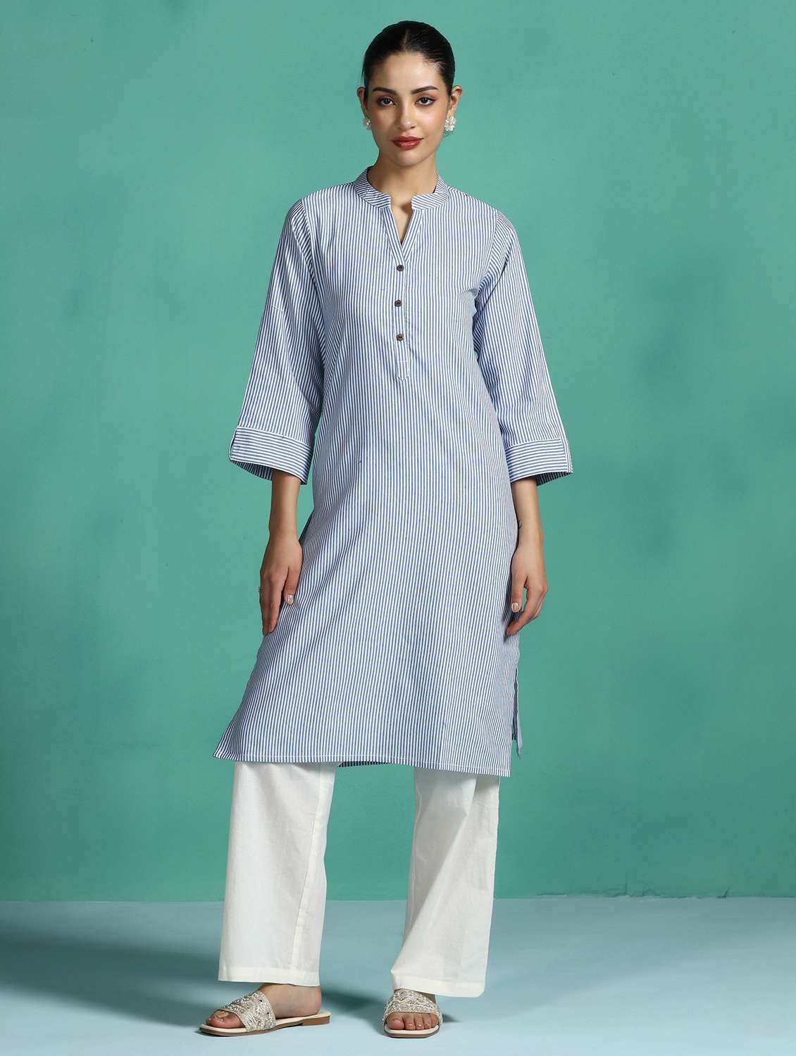 women striped three quarter sleeve straight kurta - 22502056 -  Standard Image - 2