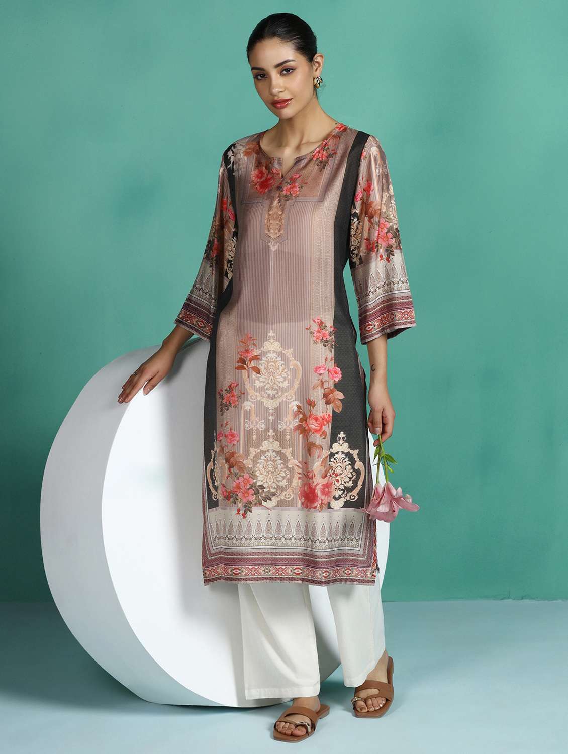 women printed three quarter sleeve straight kurta