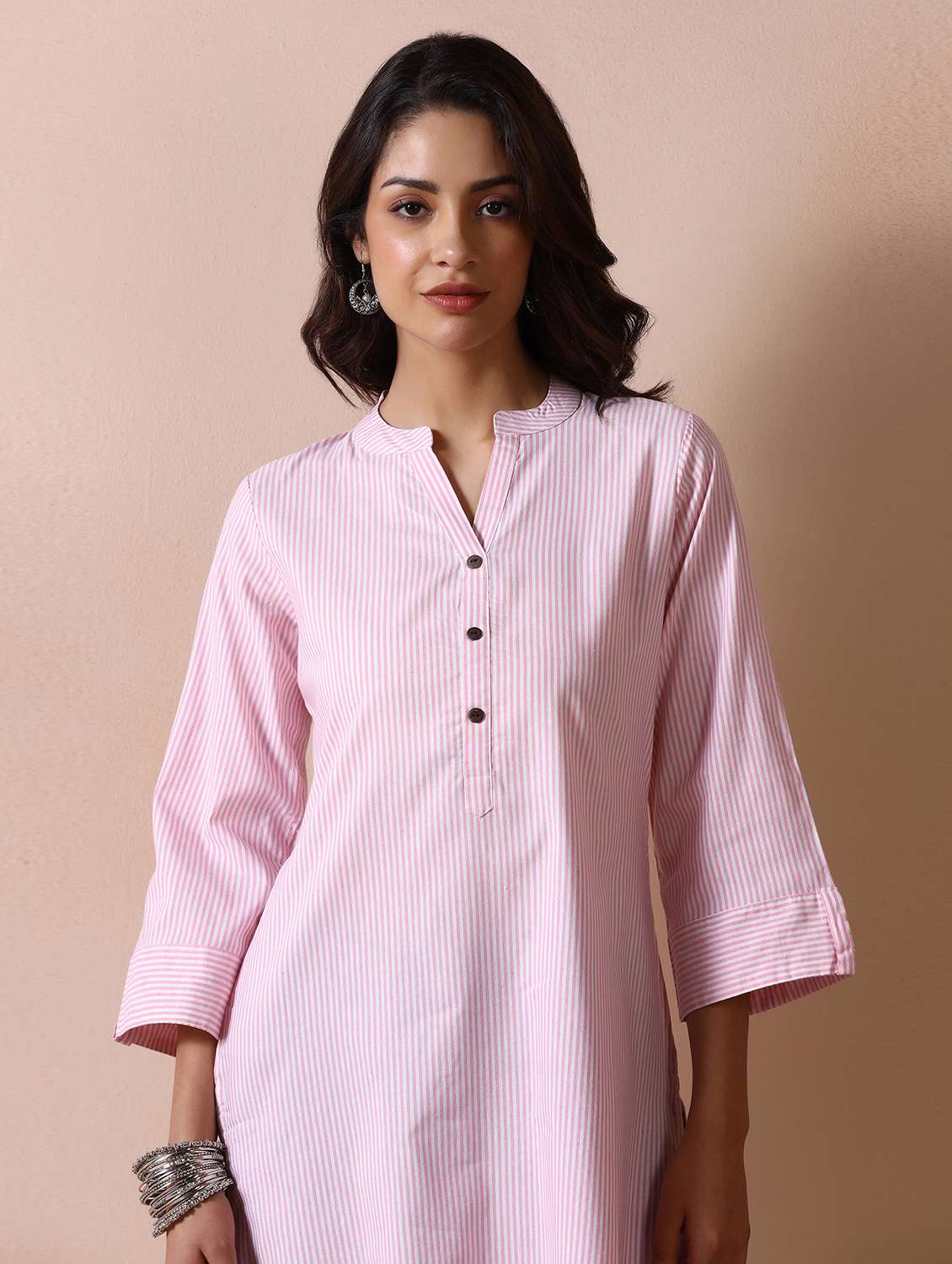 women striped three quarter sleeve straight kurta - 22502070 -  Standard Image - 2