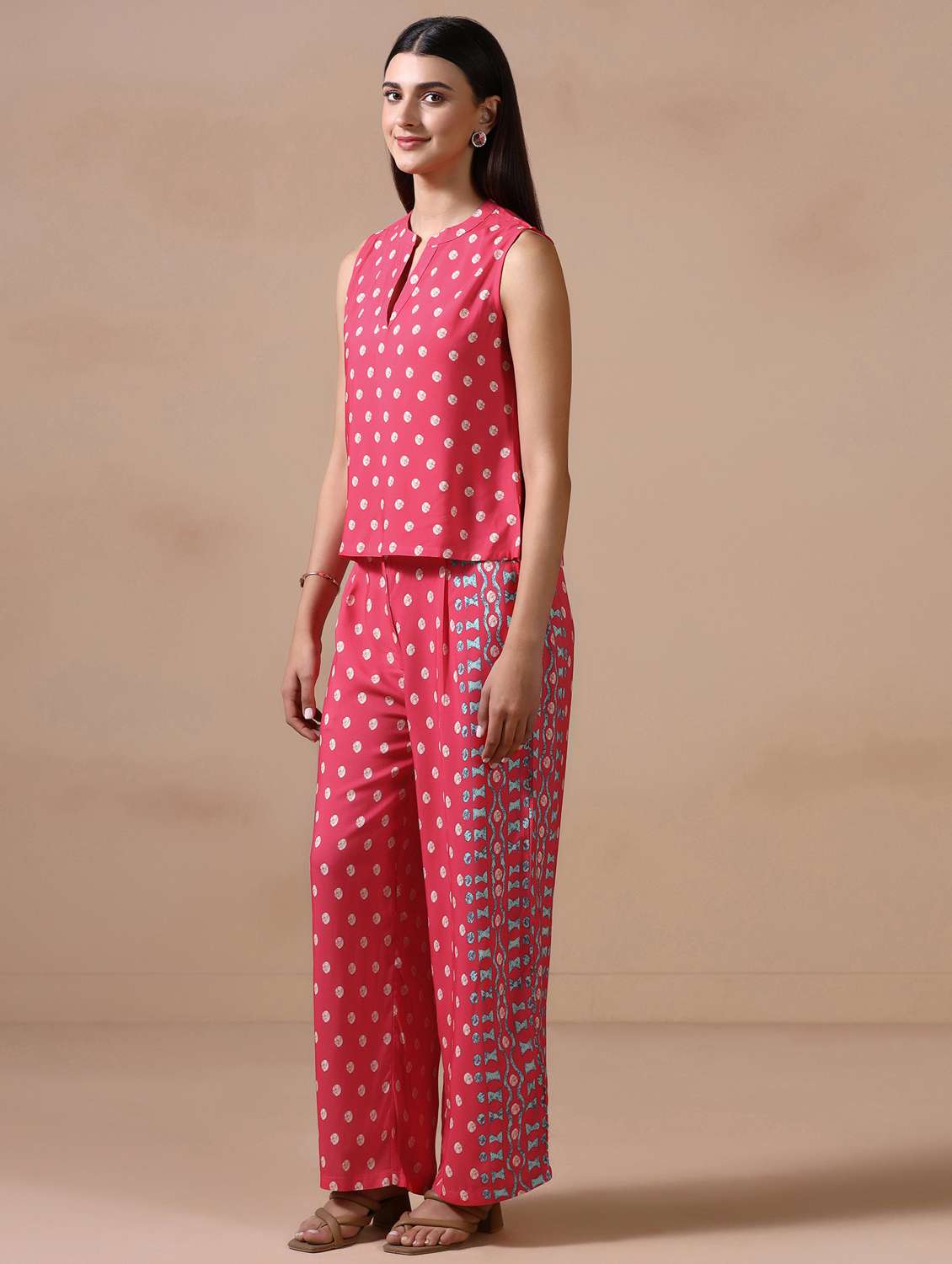 women printed sleeveless ethnic co-ord set - 22502081 -  Standard Image - 2