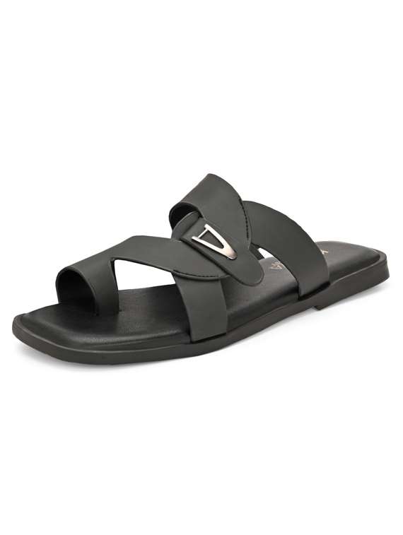 men solid one toe sandal  - 22502103 -  Standard Image - 2