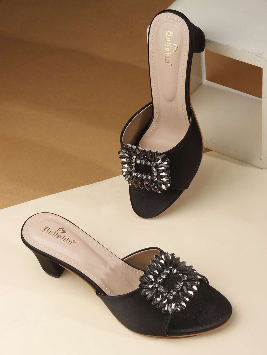 women black slip on sandal