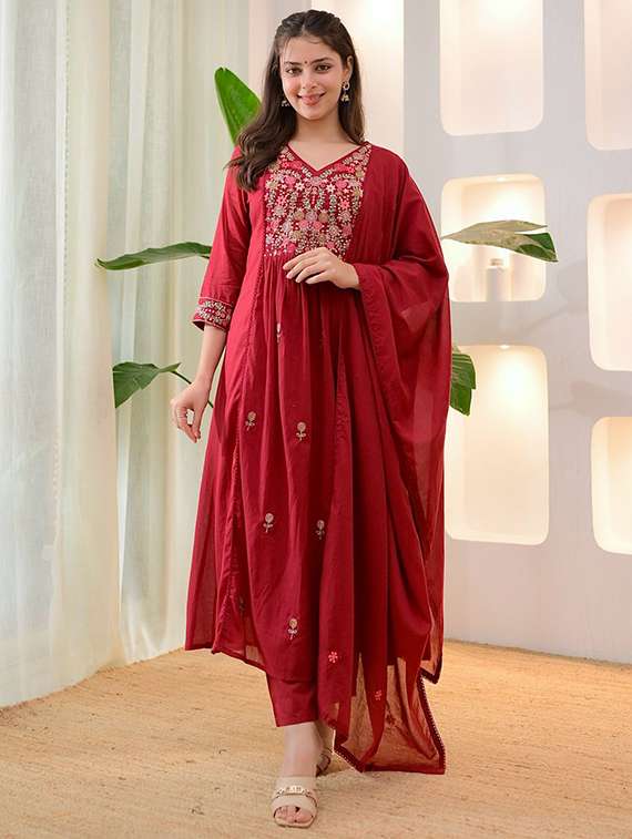 women embroidered three quarter sleeve kurta pant with dupatta set - 22502254 -  Standard Image - 2