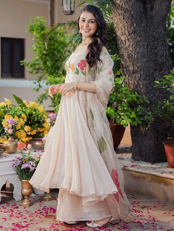 women embroidered three quarter sleeve kurta palazzo with dupatta set - 22502257 -  Standard Image - 2