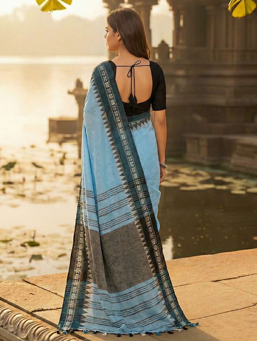 women solid with bordered handloom saree with blouse - 22502594 -  Standard Image - 2