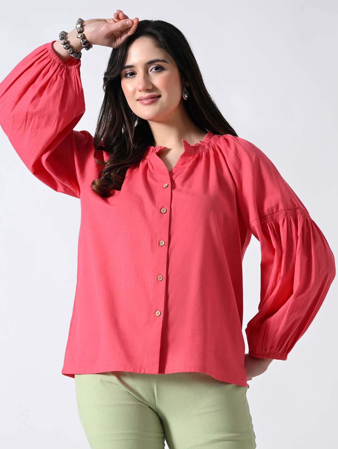 women solid bishop sleeves shirt