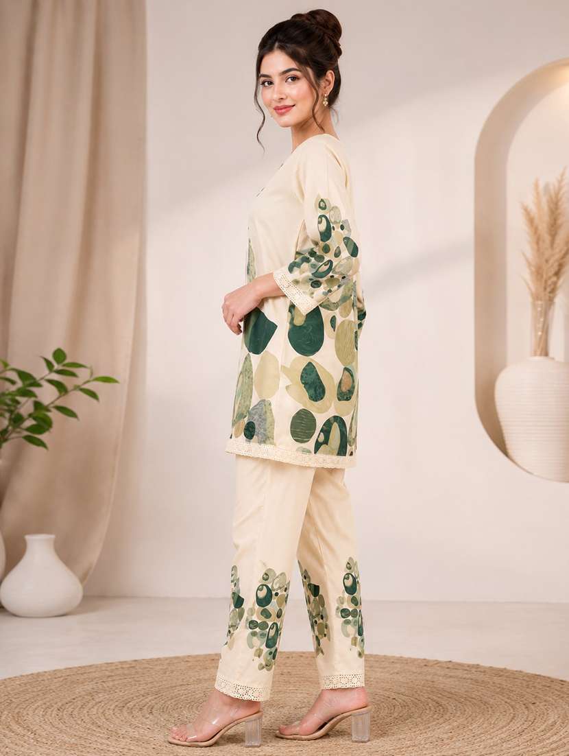 women printed three quarter sleeve ethnic co-ord set - 22502643 -  Standard Image - 2