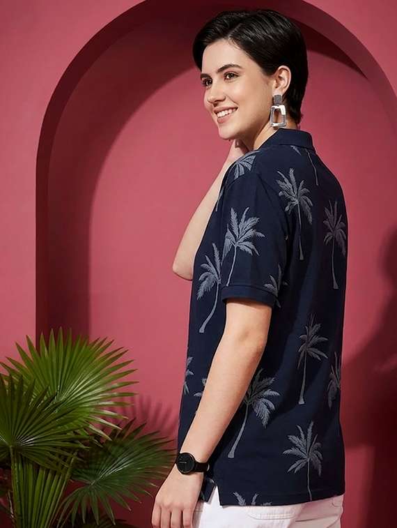 women printed short sleeves polo neck t-shirt - 22502848 -  Standard Image - 2