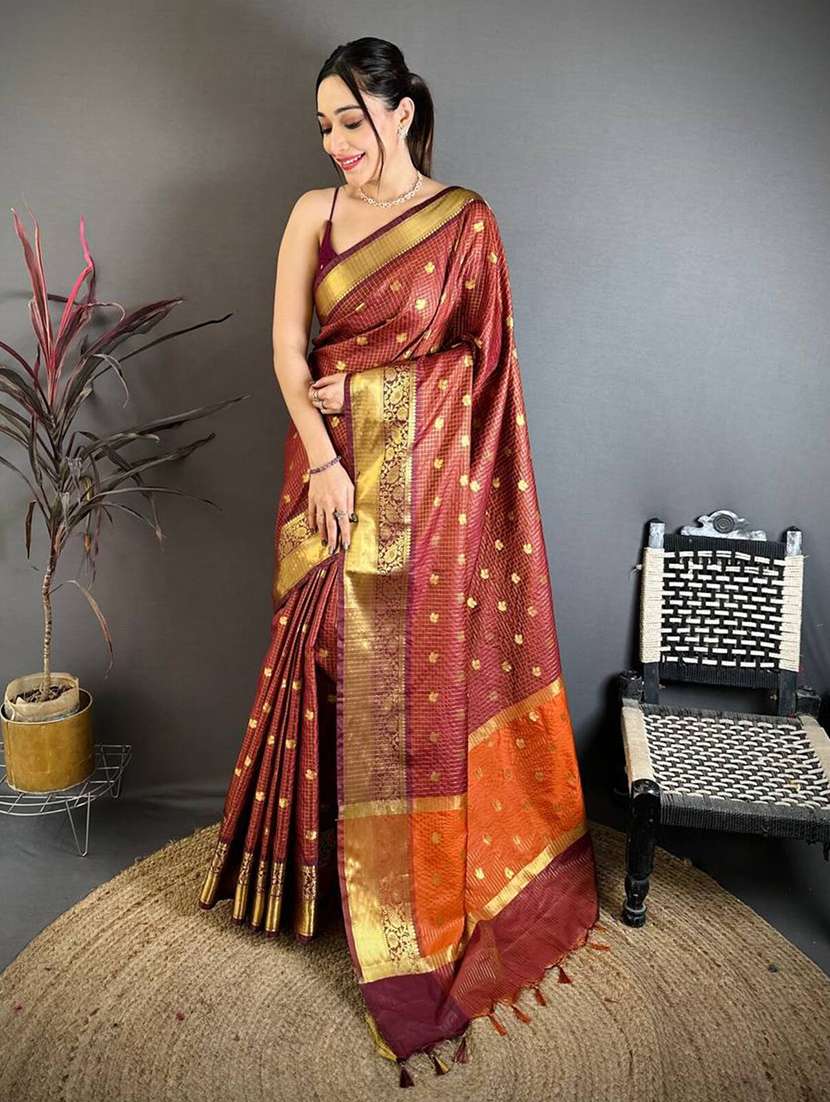women self design bordered saree with blouse - 22503105 -  Standard Image - 2